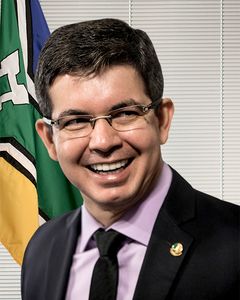 Foto oficial de Randolfe Rodrigues